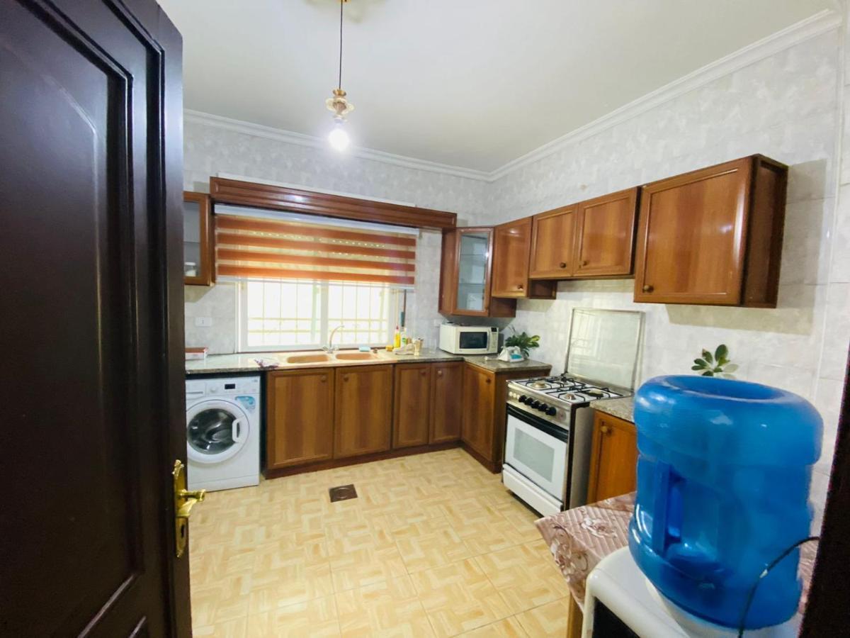 Apartment شقه مفروشة الجبيهه Amman