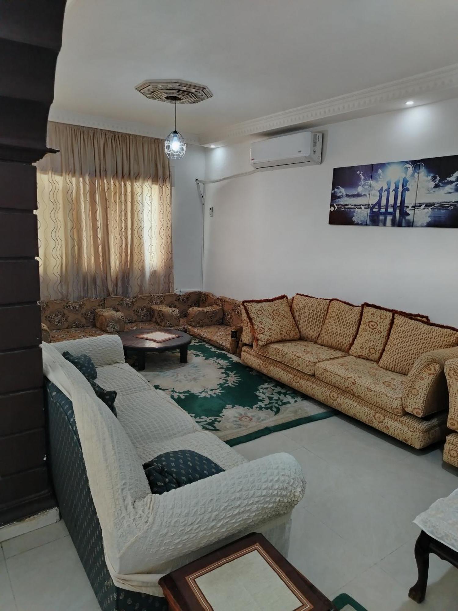شقه مفروشة الجبيهه * Amman